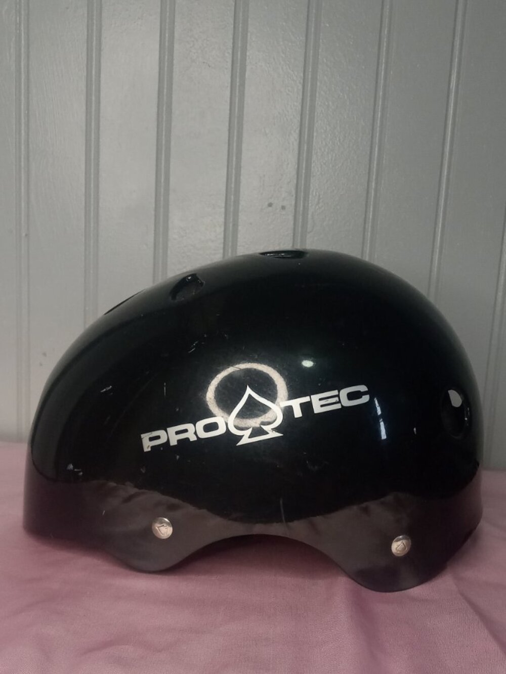 Pro Tec Helmet - Picture 3 of 5
